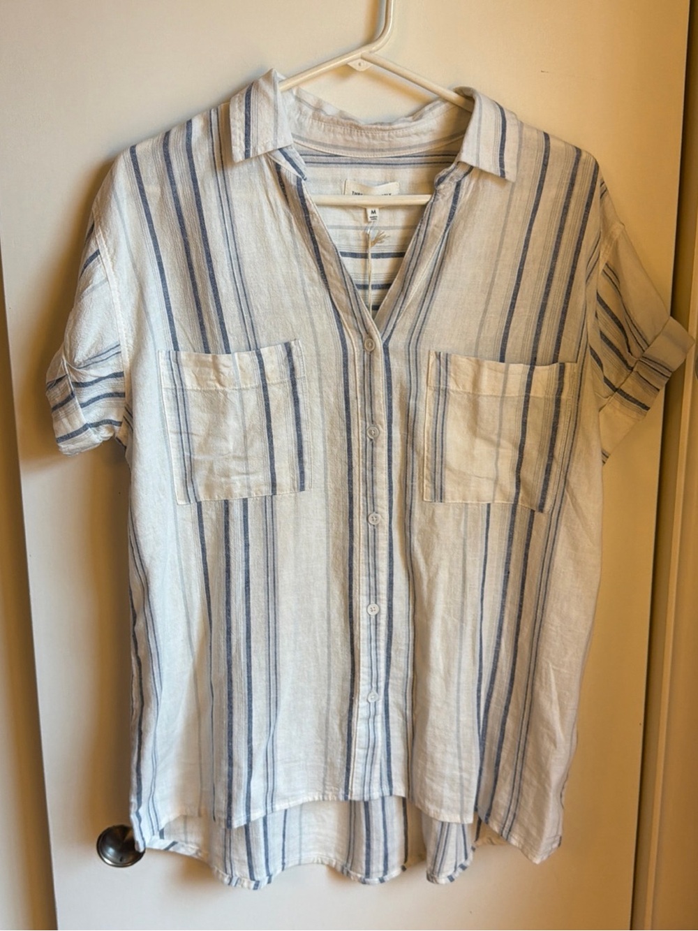 Thread & Supply White and Blue Striped Short-Sleeve Button Shirt
